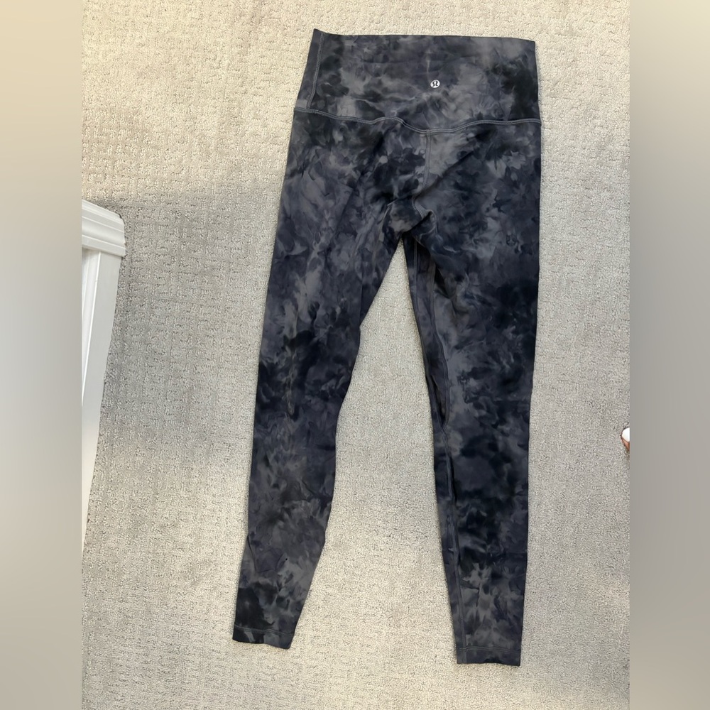 Lululemon Align High Rise 28